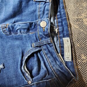 I&M women's ripped blue jeans size 3 Flex skinny high-rise